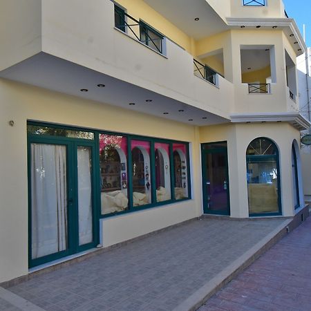 Mike'S Studios Kárpatos Exterior foto